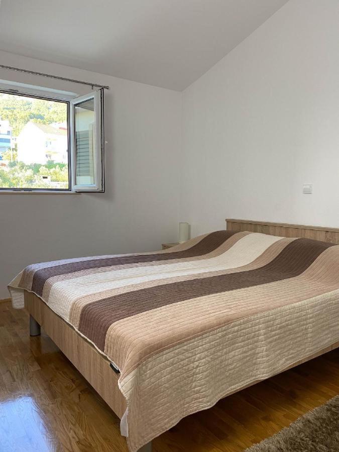 Hotel Apartman Ivan Makarska Exterior foto